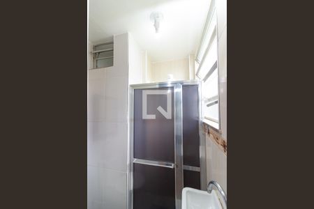 Banheiro da Suíte de apartamento para alugar com 3 quartos, 72m² em Vista Alegre, Rio de Janeiro