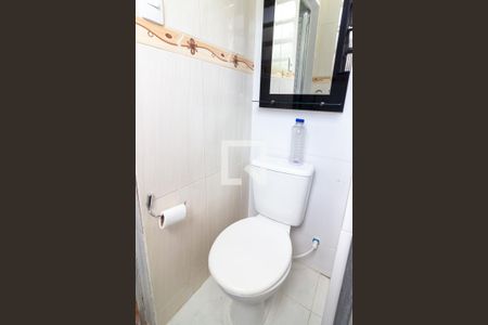 Apartamento à venda com 72m², 3 quartos e 1 vaga Apartamento à venda com 72m², 3 quartos e 1 vagaBanheiro da Suíte