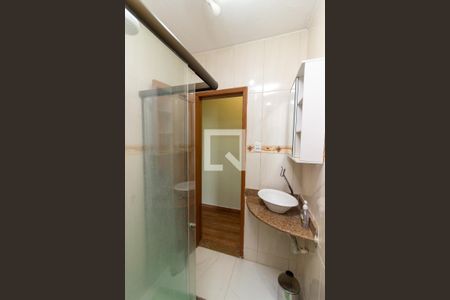 Apartamento à venda com 72m², 3 quartos e 1 vaga Apartamento à venda com 72m², 3 quartos e 1 vagaBanheiro Social