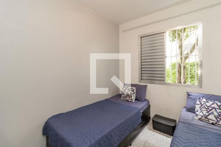 Quarto 2 de apartamento para alugar com 2 quartos, 48m² em Conjunto Habitacional Padre Manoel da Nobrega, São Paulo