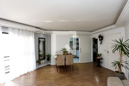 Sala de apartamento para alugar com 3 quartos, 74m² em Jardim Henriqueta, Taboão da Serra