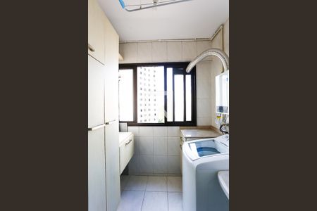 Apartamento para alugar com 74m², 3 quartos e 1 vagaVaranda