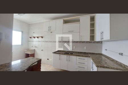 Apartamento para alugar com 72m², 2 quartos e 2 vagasCozinha