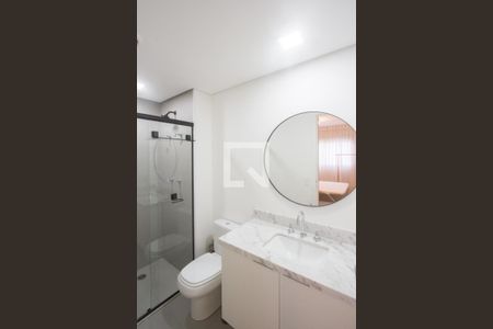 Banheiro da Suíte de apartamento para alugar com 2 quartos, 70m² em Vila Cordeiro, São Paulo