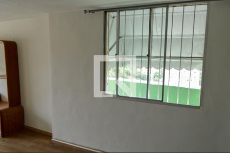 Apartamento à venda com 245m², 3 quartos e 2 vagas Apartamento à venda com 245m², 3 quartos e 2 vagasSala