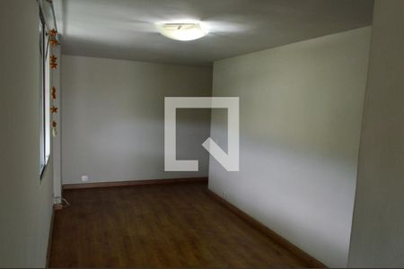 Apartamento à venda com 245m², 3 quartos e 2 vagas Apartamento à venda com 245m², 3 quartos e 2 vagasSala