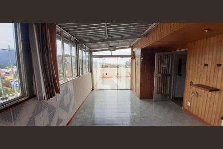 Apartamento à venda com 245m², 3 quartos e 2 vagas Apartamento à venda com 245m², 3 quartos e 2 vagasÁrea Gourmet