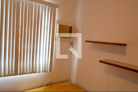 Apartamento à venda com 245m², 3 quartos e 2 vagas Apartamento à venda com 245m², 3 quartos e 2 vagasQuarto 2