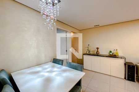 Apartamento à venda com 68m², 2 quartos e 2 vagasSala