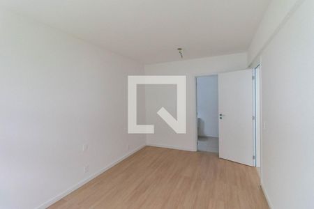 Apartamento à venda com 195m², 3 quartos e 2 vagas Apartamento à venda com 195m², 3 quartos e 2 vagasQuarto Suíte