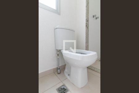 Apartamento à venda com 195m², 3 quartos e 2 vagas Apartamento à venda com 195m², 3 quartos e 2 vagasBanheiro dos Quartos 1 e 2