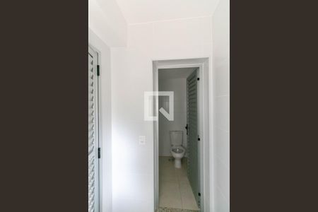 Apartamento à venda com 195m², 3 quartos e 2 vagas Apartamento à venda com 195m², 3 quartos e 2 vagasCozinha e Área de Serviço