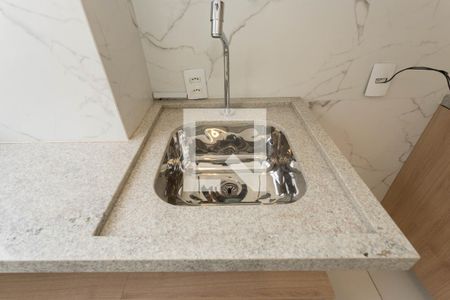 Apartamento para alugar com 42m², 2 quartos e sem vaga Apartamento para alugar com 42m², 2 quartos e sem vagaÁrea de serviço