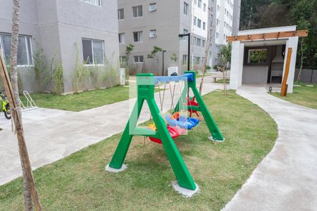 Apartamento para alugar com 42m², 2 quartos e sem vaga Apartamento para alugar com 42m², 2 quartos e sem vagaÁrea comum - Playground