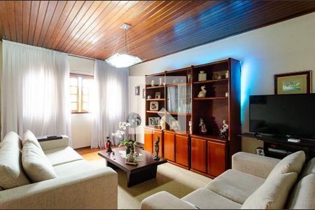 Sala de casa à venda com 3 quartos, 300m² em Chácara Inglesa, São Paulo