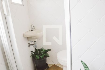 Apartamento à venda com 120m², 3 quartos e 2 vagas Apartamento à venda com 120m², 3 quartos e 2 vagasBanheiro de serviço