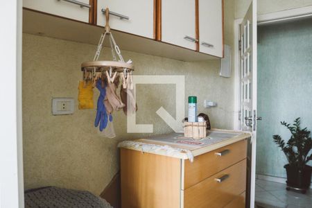 Apartamento à venda com 120m², 3 quartos e 2 vagas Apartamento à venda com 120m², 3 quartos e 2 vagasEscritório