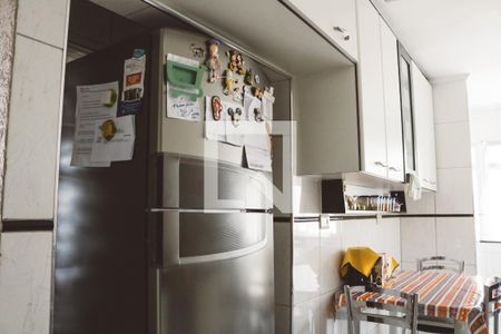 Apartamento à venda com 120m², 3 quartos e 2 vagas Apartamento à venda com 120m², 3 quartos e 2 vagasCozinha