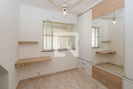 Quarto 1 de casa de condomínio para alugar com 2 quartos, 140m² em Penha, Rio de Janeiro
