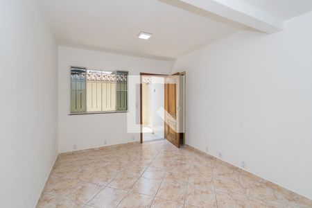 Sala de casa de condomínio para alugar com 2 quartos, 140m² em Penha, Rio de Janeiro