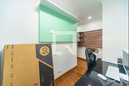 Escritório de casa à venda com 3 quartos, 240m² em Vila Scarpelli, Santo André