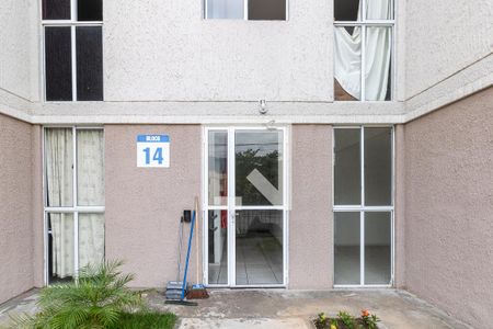 Fachada do bloco de apartamento para alugar com 2 quartos, 43m² em Campo Grande, Rio de Janeiro