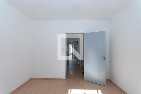 Quarto de casa para alugar com 2 quartos, 150m² em Lapa de Baixo, São Paulo