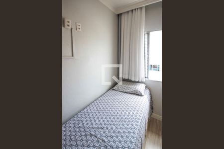 Casa à venda com 120m², 3 quartos e 4 vagasQuarto 02