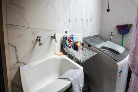 Casa à venda com 120m², 3 quartos e 4 vagasÁrea de Serviço