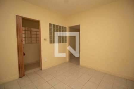 Casa para alugar com 30m², 2 quartos e sem vagaSala