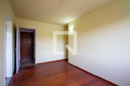 Sala de apartamento para alugar com 2 quartos, 50m² em Colubandê, São Gonçalo