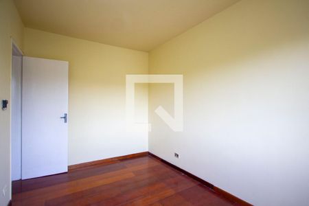 Quarto 2 de apartamento para alugar com 2 quartos, 50m² em Colubandê, São Gonçalo