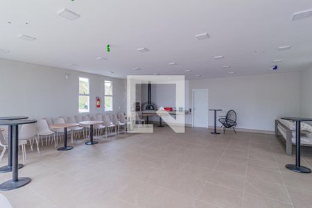 Apartamento para alugar com 47m², 2 quartos e 1 vaga Apartamento para alugar com 47m², 2 quartos e 1 vagaÁrea comum - Salão de festas