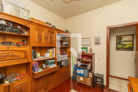 Apartamento à venda com 176m², 3 quartos e 2 vagasQuarto 2