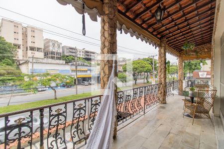 Varanda de apartamento à venda com 3 quartos, 176m² em Jardim Guanabara, Rio de Janeiro