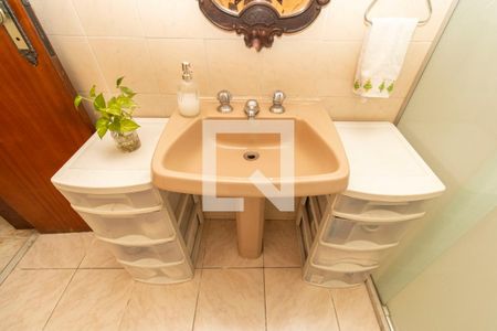 Apartamento à venda com 176m², 3 quartos e 2 vagasDetalhe do Banheiro Social