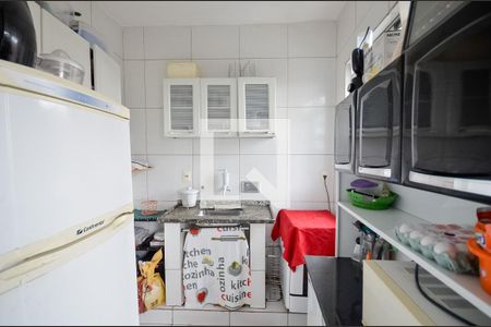 Casa à venda com 156m², 2 quartos e sem vaga Casa à venda com 156m², 2 quartos e sem vagaCozinha 2