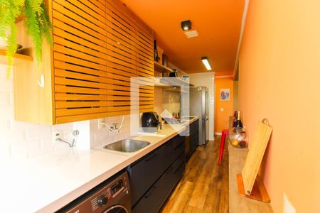 Apartamento à venda com 69m², 2 quartos e 1 vagaÁrea de serviço/ cozinha 
