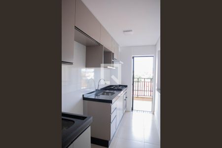 Apartamento para alugar com 77m², 2 quartos e 1 vagaCozinha e Área de Serviço