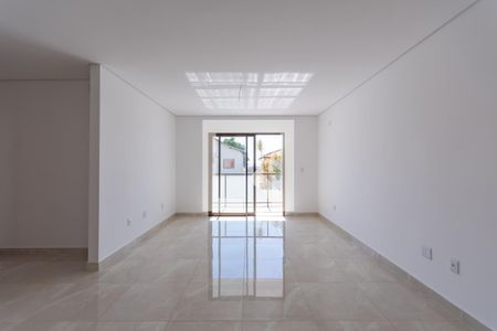 Sala de apartamento à venda com 3 quartos, 100m² em Trevo, Belo Horizonte