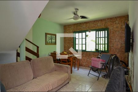 Sala de casa à venda com 2 quartos, 160m² em Vargem Grande, Rio de Janeiro