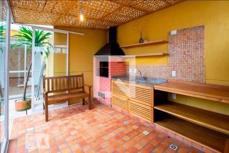 Apartamento à venda com 75m², 2 quartos e 2 vagas Apartamento à venda com 75m², 2 quartos e 2 vagasÁrea de Serviço