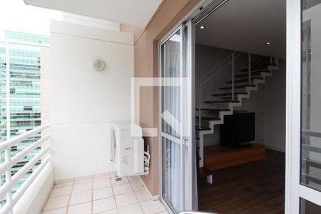 Apartamento à venda com 75m², 2 quartos e 2 vagas Apartamento à venda com 75m², 2 quartos e 2 vagasVaranda Sala
