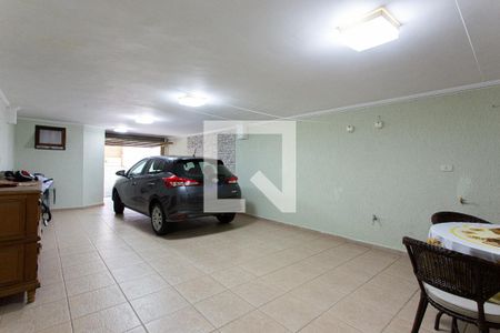 Casa à venda com 219m², 3 quartos e 3 vagasGaragem