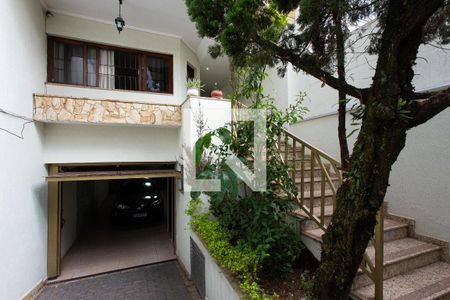 Casa à venda com 219m², 3 quartos e 3 vagasFachada