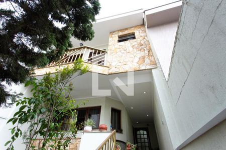 Casa à venda com 219m², 3 quartos e 3 vagasFachada
