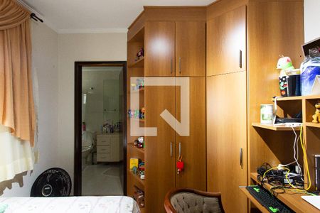 Casa à venda com 219m², 3 quartos e 3 vagasSuíte 2