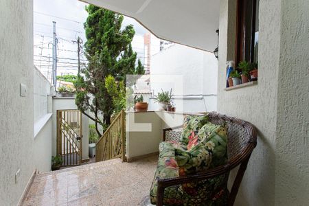 Casa à venda com 219m², 3 quartos e 3 vagasEntrada