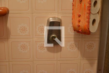 Casa para alugar com 196m², 4 quartos e 2 vagasBanheiro Social