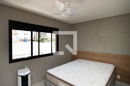 Studio para alugar com 24m², 1 quarto e sem vagaQuarto, ar condicionado portátil e ventilador de teto 